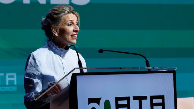 Yolanda Díaz defiende a los autónomos y reconoce que tienen poca protección social ante los ceses de actividad: la cuantía que reciben “es humilde”