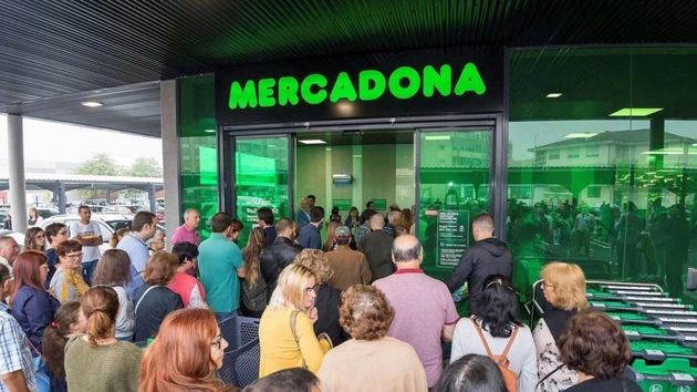 Mercadona baja sus precios este día de la semana: así puedes comprar sus productos mucho más baratos
