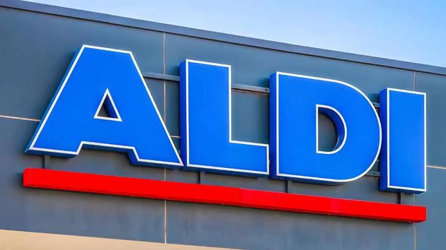 Despiden a una empleada de un supermercado por robar pan y embutido y el despido es improcedente: indemnización de 15.634,41 euros
