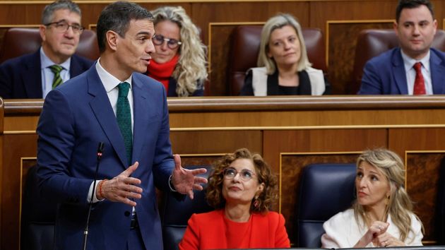 Pedro Sánchez contempla la posibilidad de que no dé tiempo a tener los PGE de 2025 y Feijoó le responde