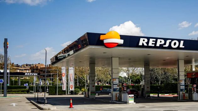 El precio de la gasolina cae en picado en Semana Santa y el diésel ya se vende a menos de 1 euro en estas gasolineras
