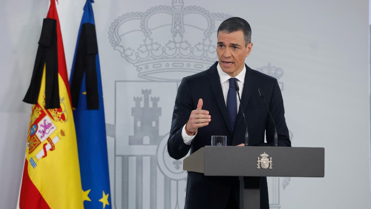 Sánchez asegura que ya trabaja "discretamente" con los grupos para poder presentar los PGE este año Pedro Sánchez
