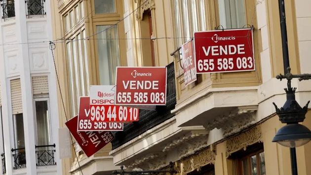 La Unión Europea prohíbe a los propietarios vender o alquilar su vivienda en 2030 por este motivo