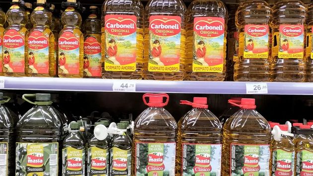 Alcampo revienta el precio del aceite de oliva virgen extra: así es la oferta que arrasa en sus tiendas
