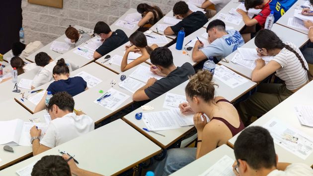 Notas PAU Andalucía 2025: resultados de los exámenes de selectividad