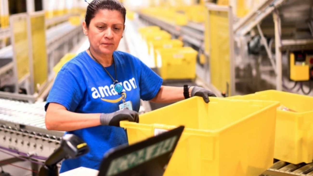 Se necesitan 500 trabajadores en Amazon: sueldos, requisitos y cómo enviar el CV