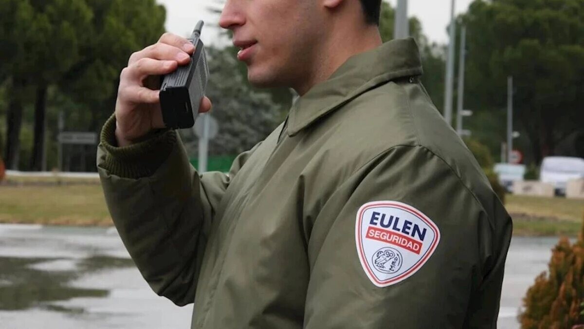 Eulen necesita urgentemente vigilantes de seguridad con sueldos de 1.700 euros al mes