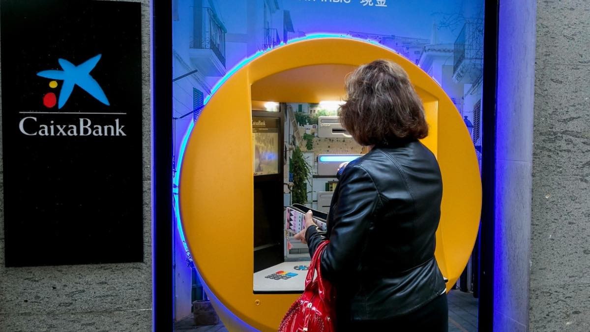 Cuándo se cobra el paro en febrero de 2023: estas son las fechas de los bancos