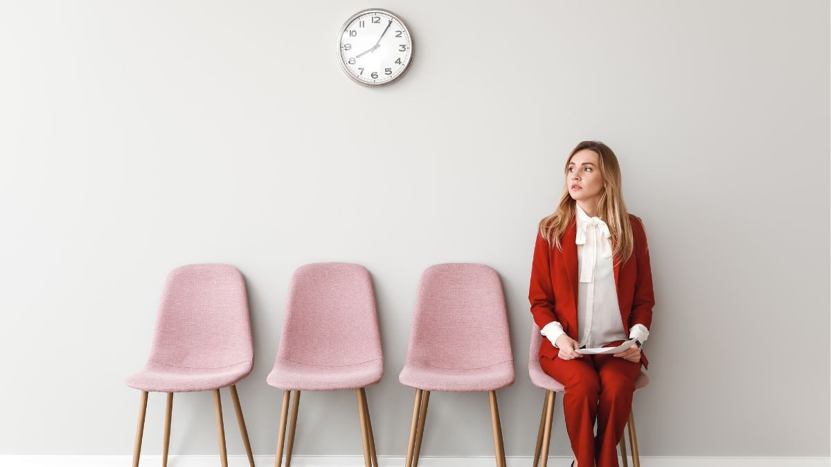 Los mejores colores que puedes llevar en una entrevista de trabajo, según expertos