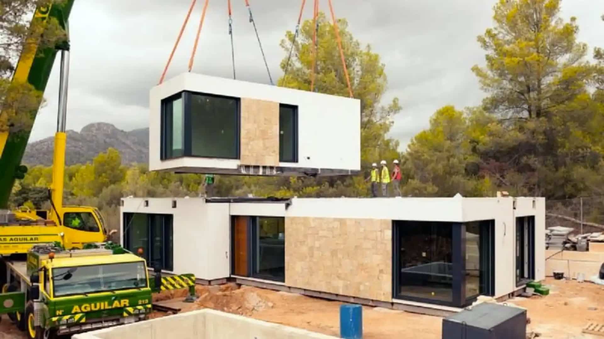 ¿Puedo instalar una casa prefabricada en cualquier terreno de mi propiedad? instalación casa prefabricada