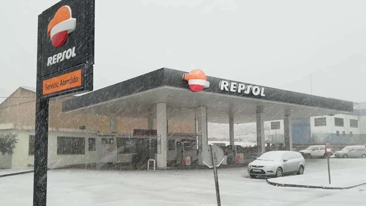 El precio de la gasolina baja por primera vez y el diésel se vende a un 1 euro en estas gasolineras